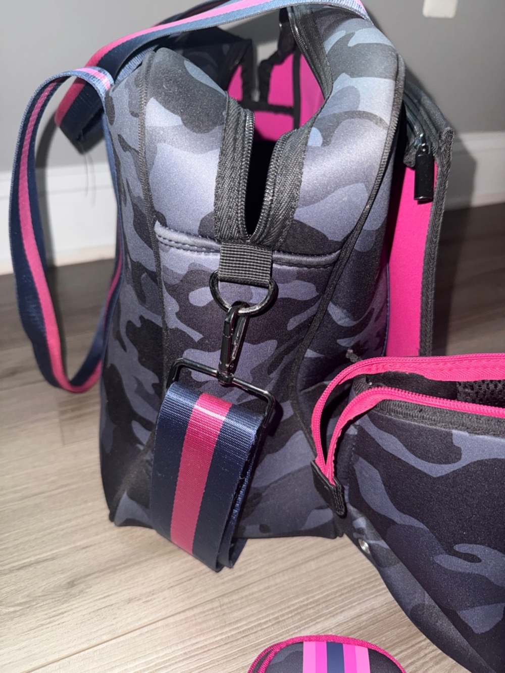 Haute Shore Billie Epic Tennis Camouflage Bag Set with Pink Stripes - Picture 9 of 9